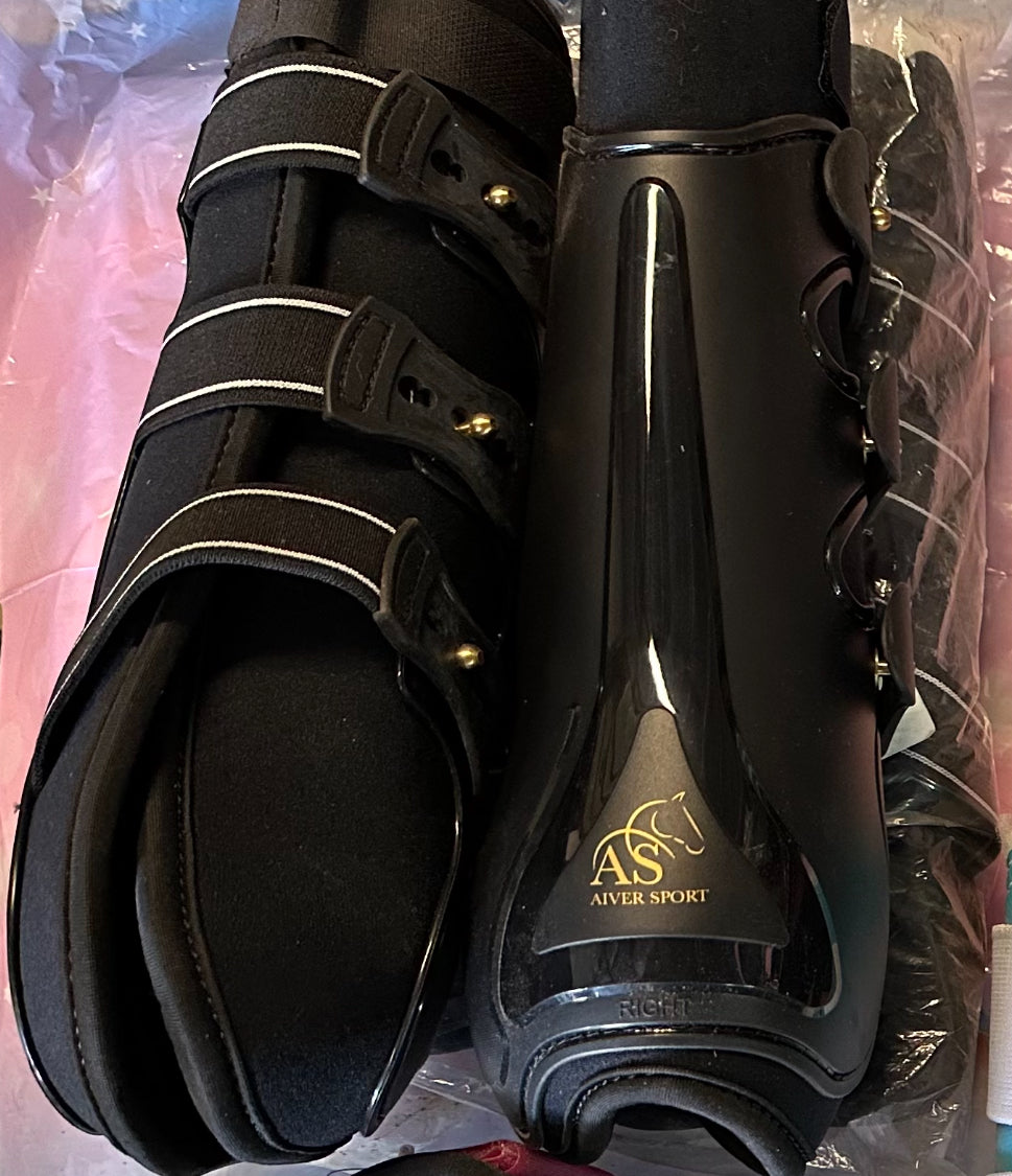 Aiver Sport boots